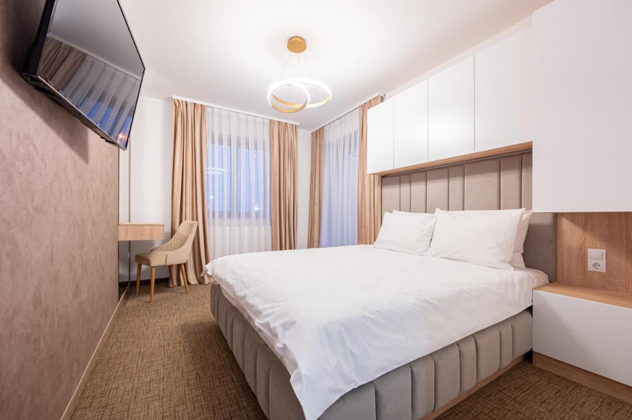 Klia Hotell Sînmartin Exteriör bild